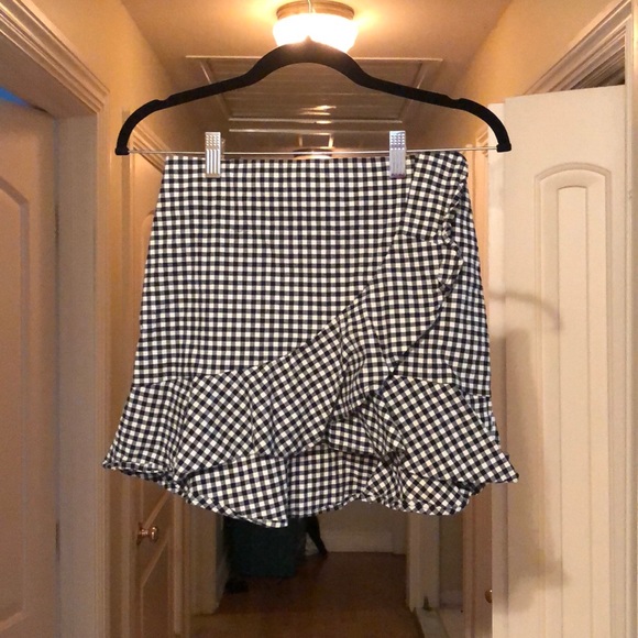 H&M Gingham Ruffle Mini Skirt - NWOT - Picture 4 of 6